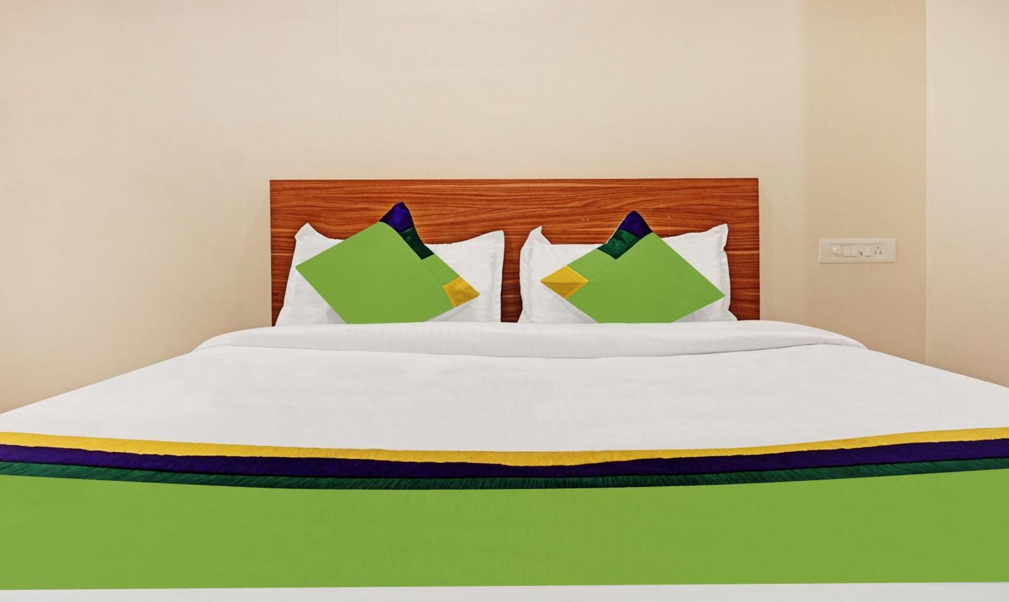 Treebo Trip Sai Krupa Hotell Pune Eksteriør bilde