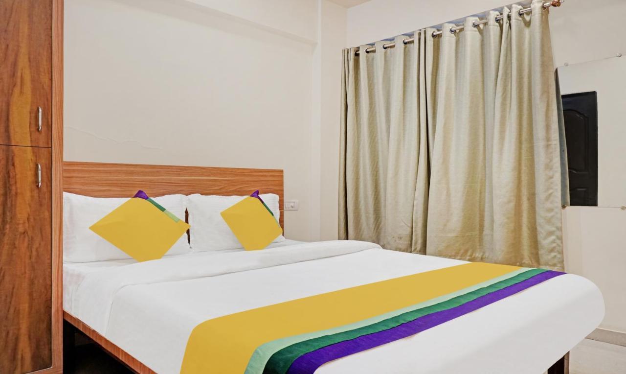 Treebo Trip Sai Krupa Hotell Pune Eksteriør bilde